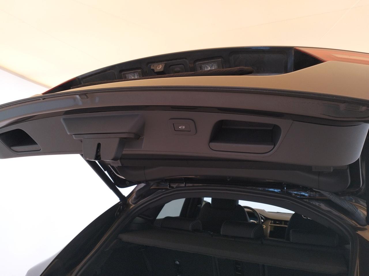 Jaguar E-Pace 2.0D I4 163 CV AWD Auto R-Dynamic SE
