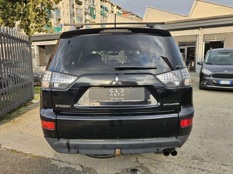 Mitsubishi Outlander Outlander 2.0 di-d 7POSTI GANCIO TRAINO