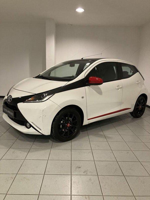 Toyota Aygo Aygo 1.0 VVT-i 69 CV 5 porte x-play