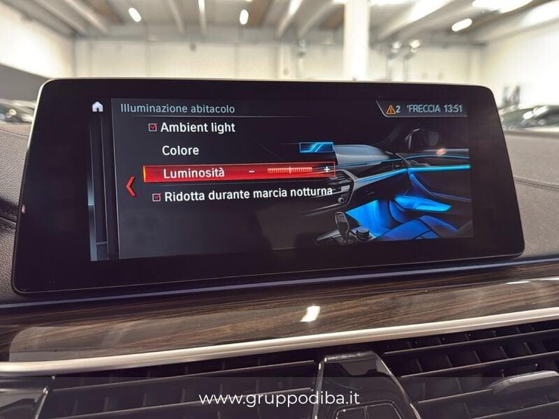 BMW Serie 5 G30 2017 Berlina Benzi 540i xdrive Luxury auto
