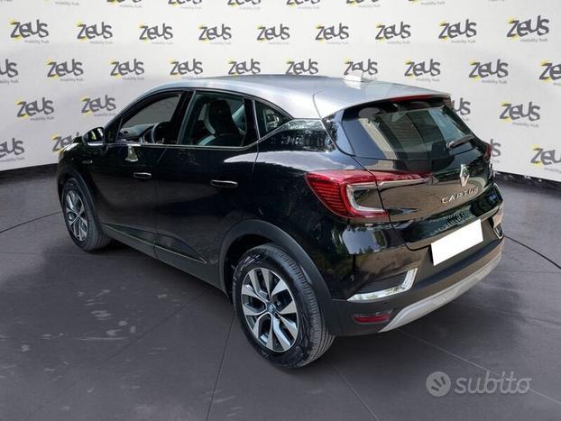 Renault Captur Plug-in Hybrid E-Tech 160 CV I...
