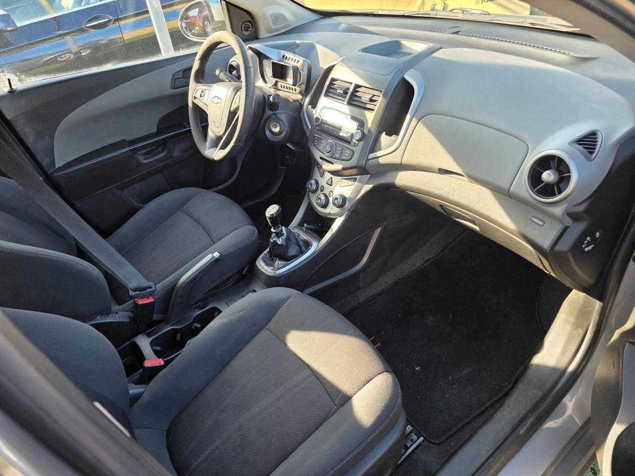 Chevrolet Aveo 1.2 benzina Euro5. Neopatentati