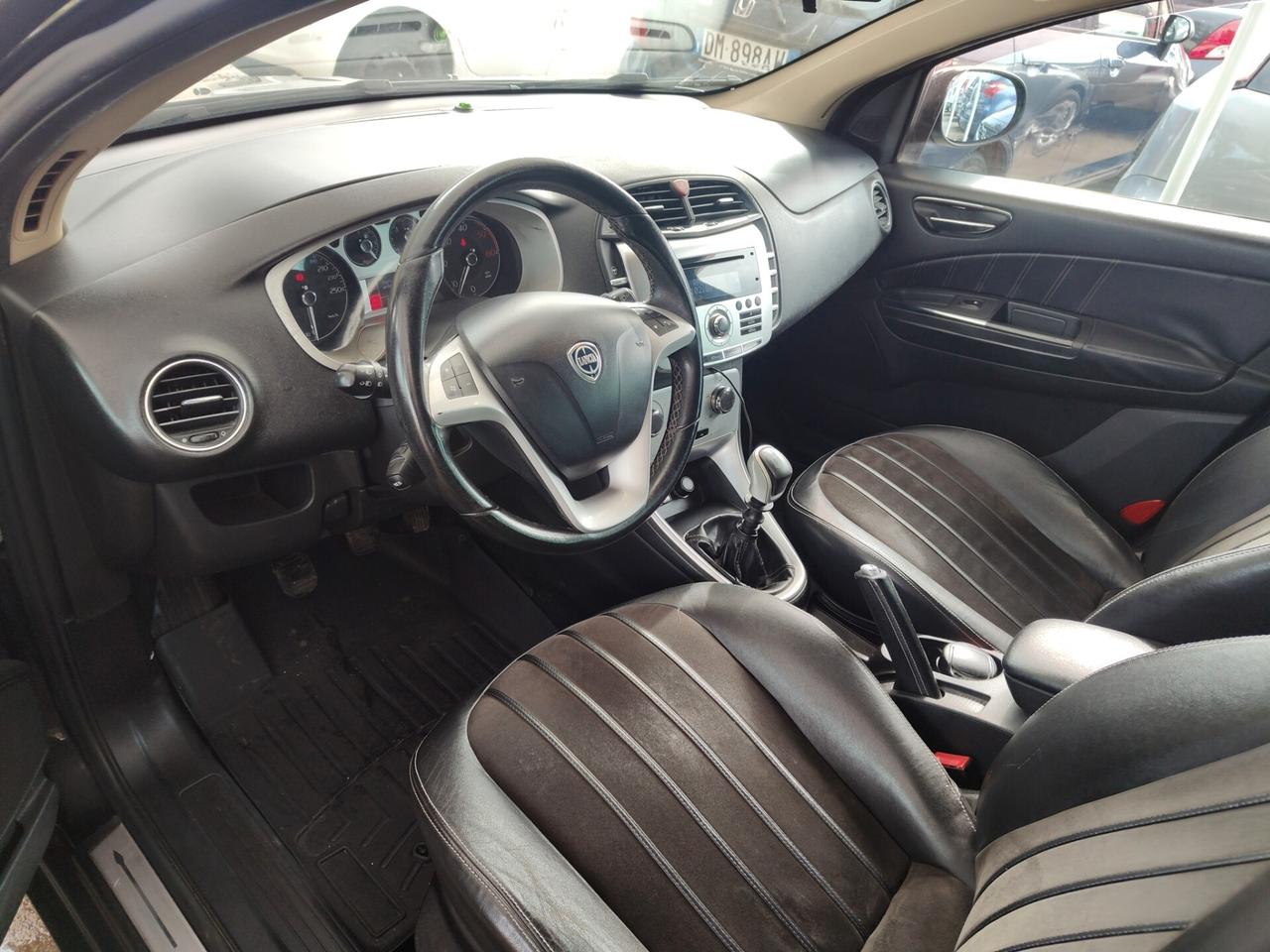 Lancia Delta 1.6 MJT 120cv Oro