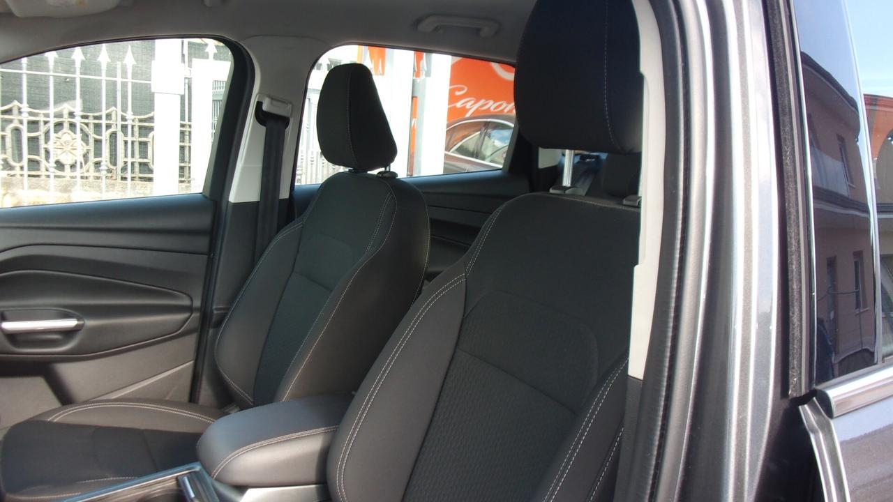 Ford Kuga 2.0 TDCI 120 CV S&S 2WD Business