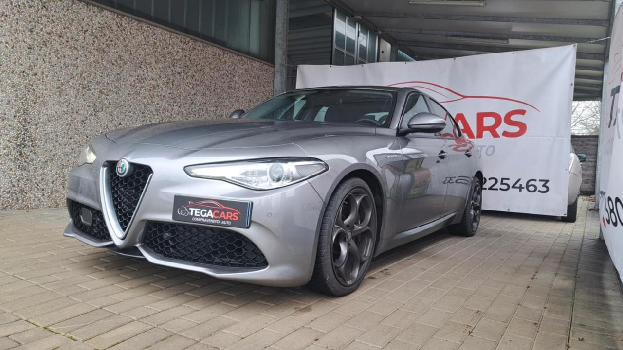 Alfa Romeo Giulia 2.2 Turbodiesel 210 CV AT8 AWD Q4 Veloce