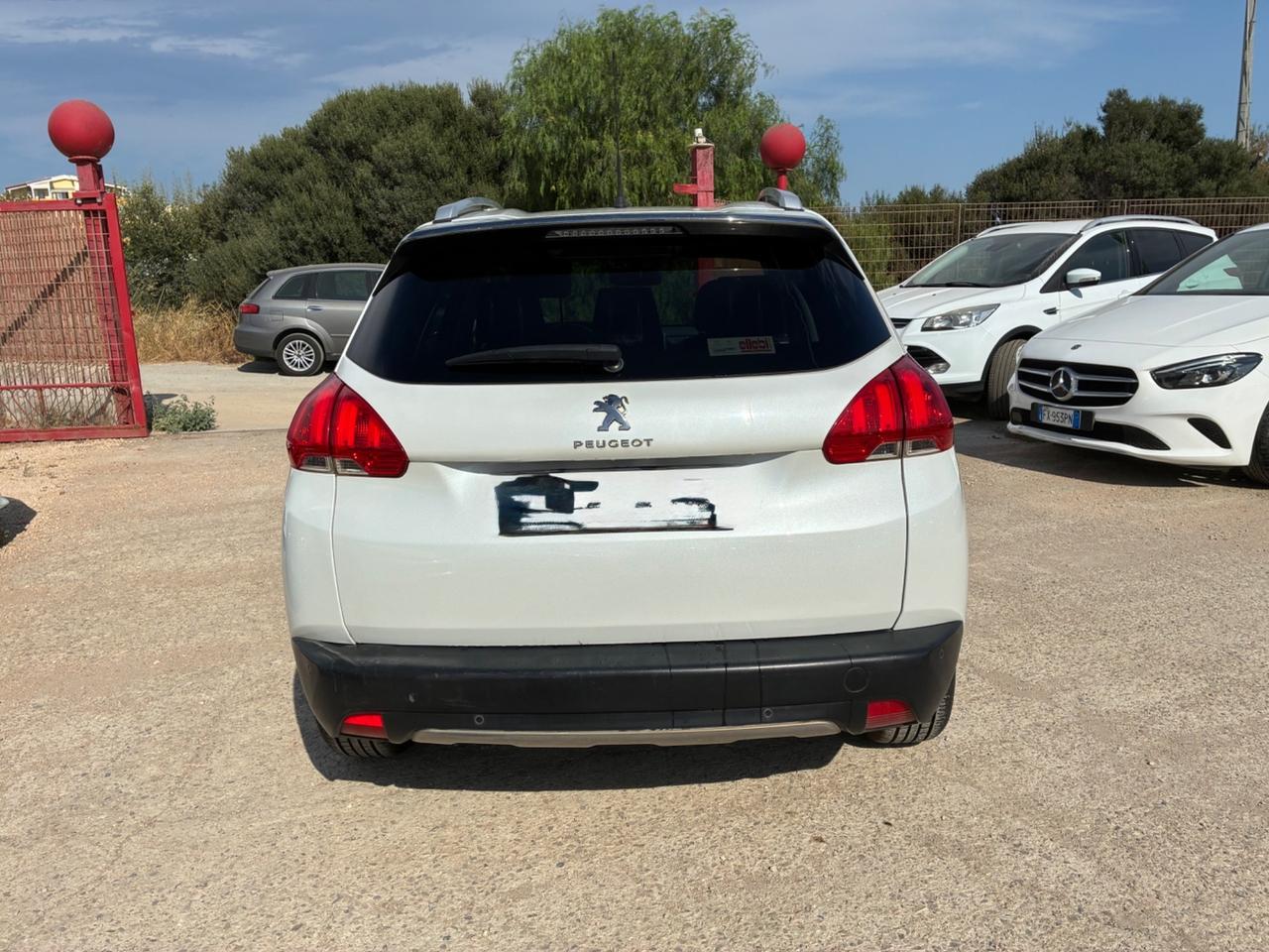 Peugeot 2008 BlueHDi 100 S&S Black Matt