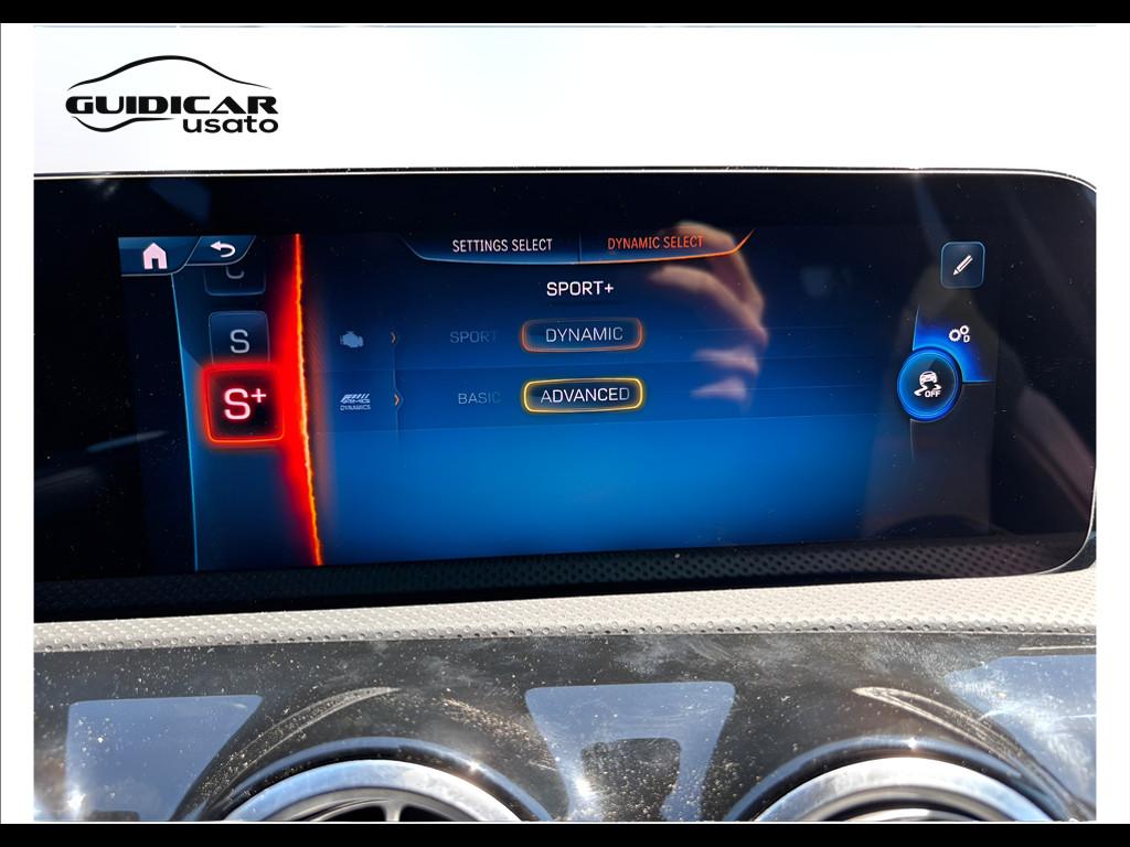 Mercedes-Benz Classe A - W177 2023 - A AMG 35 AMG Line Premium 4matic auto