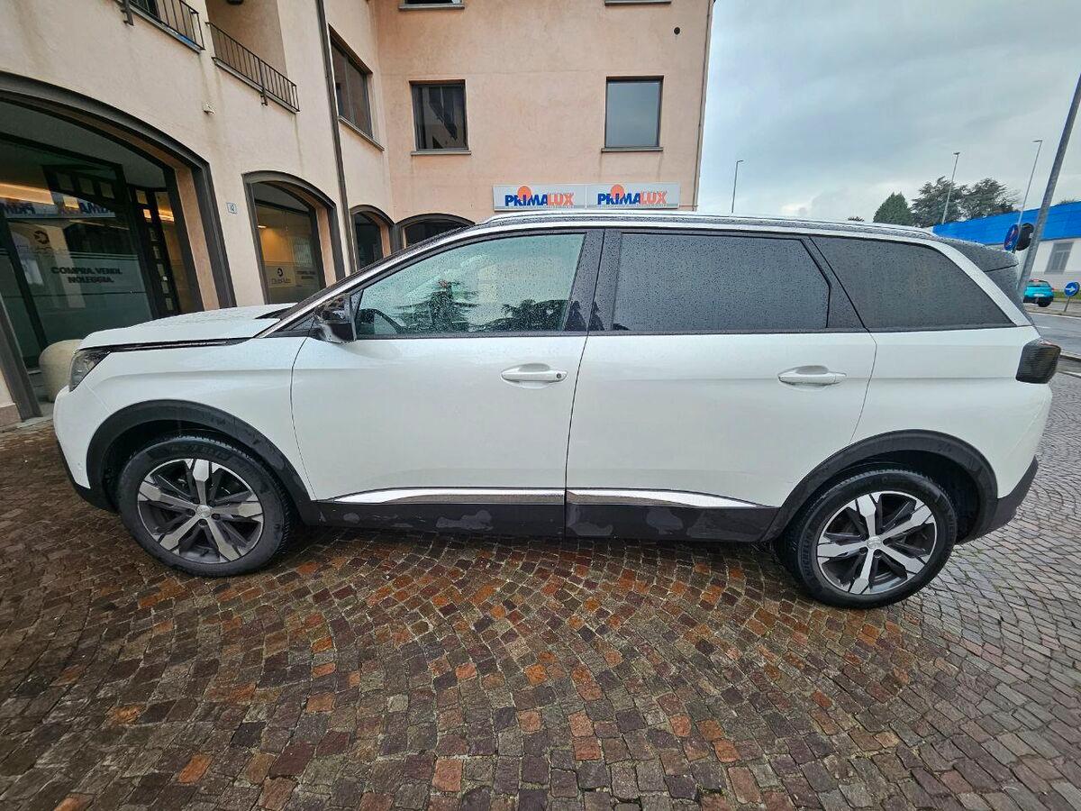 Peugeot 5008 1.2 pt t Allure s&s 130cv 7p.ti eat8