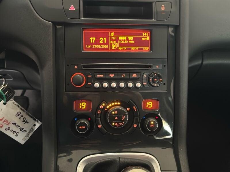 Peugeot 5008 1.6 8v HDi 115cv Allure FAP