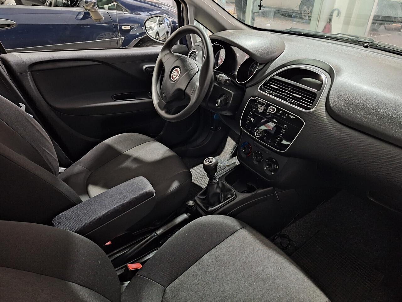 Fiat Punto 1.4 Natural Power 77cv Lounge 2016