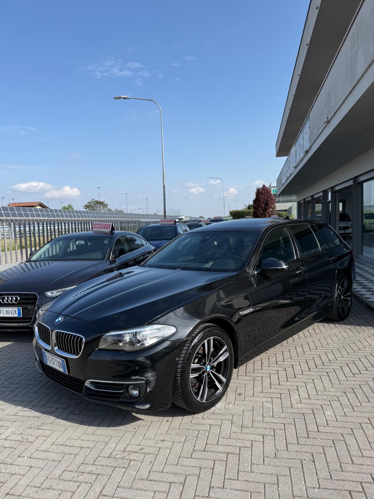 Bmw 520 520d xDrive Luxury