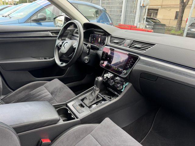 SKODA Superb 2.0 TDI EVO 150 CV SCR DSG Wagon Executive
