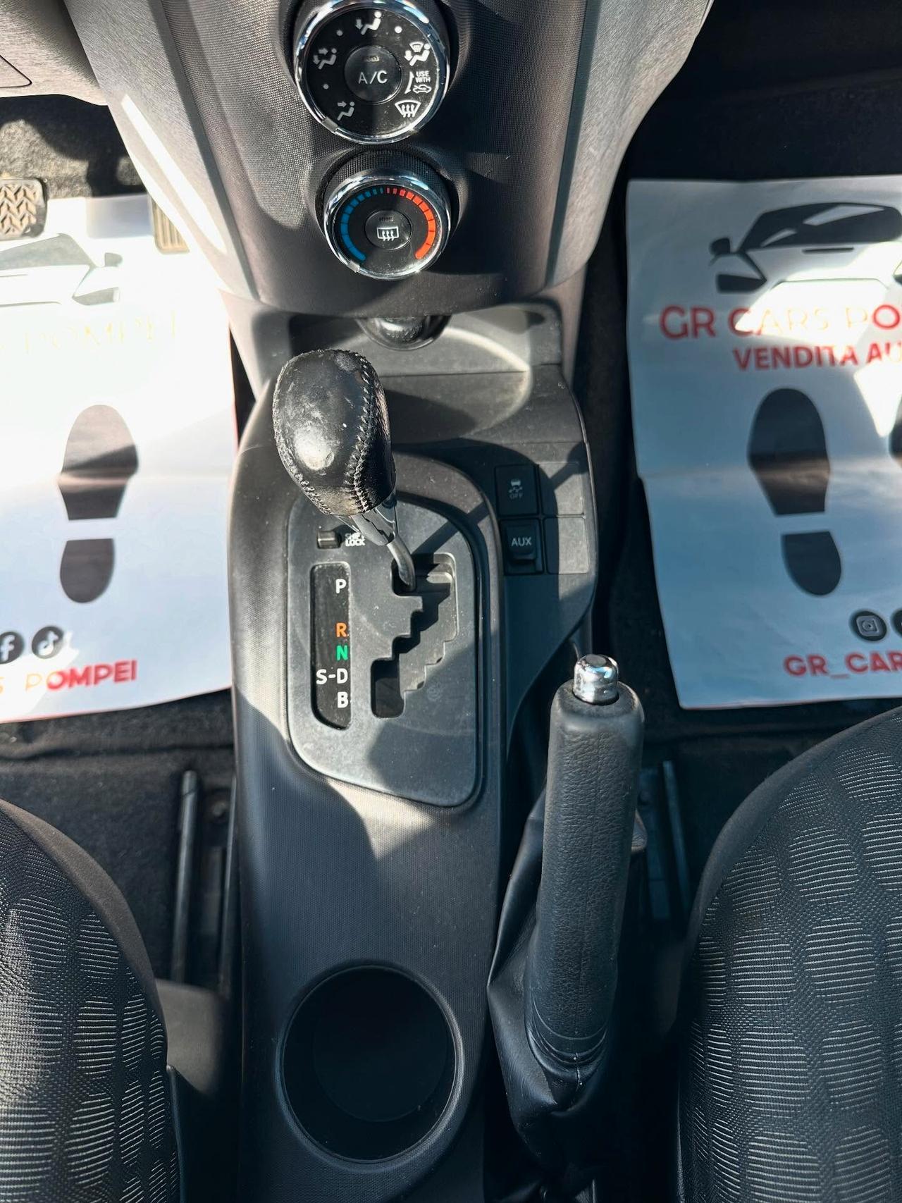 Toyota iQ 1.0 CVT Lounge