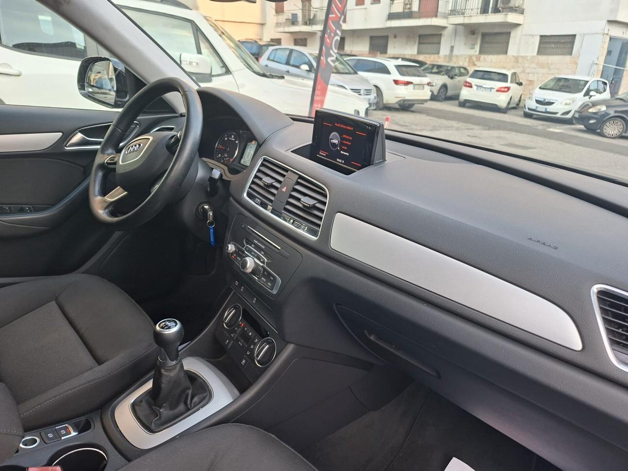 Audi Q3 2.0 TDI * Navi * Full Led * Garantita 12 Mesi