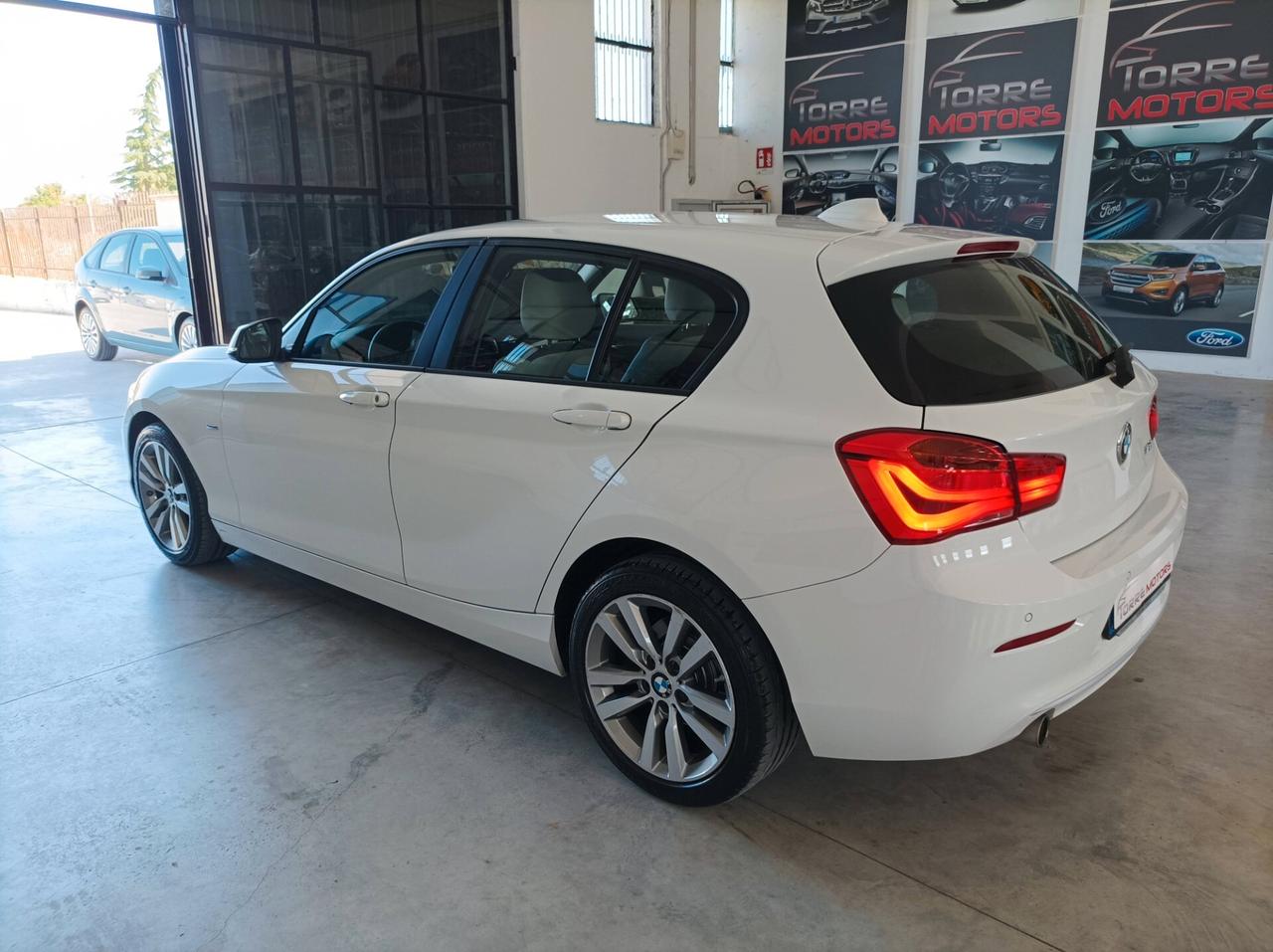 Bmw 118d CV 150 5p. Urban 01/2016