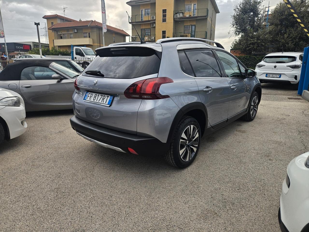 Peugeot 2008 PureTech 82 S&S Allure
