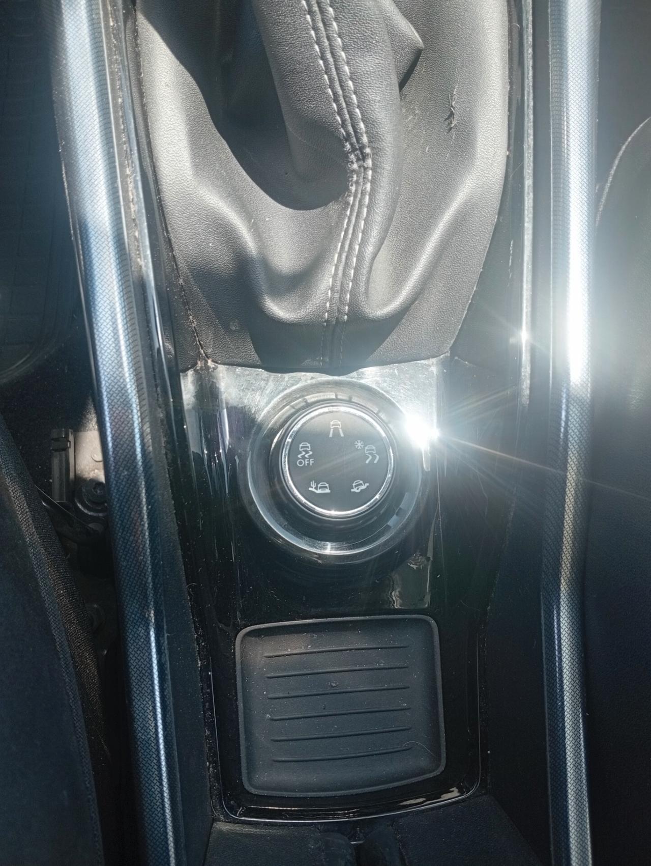 Peugeot 2008 1.6 e-HDi 92 CV Stop&Start Allure