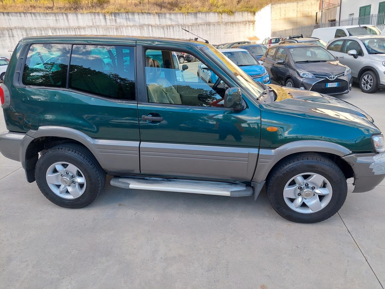 Nissan Terrano II 3.0td 3porte autocarro