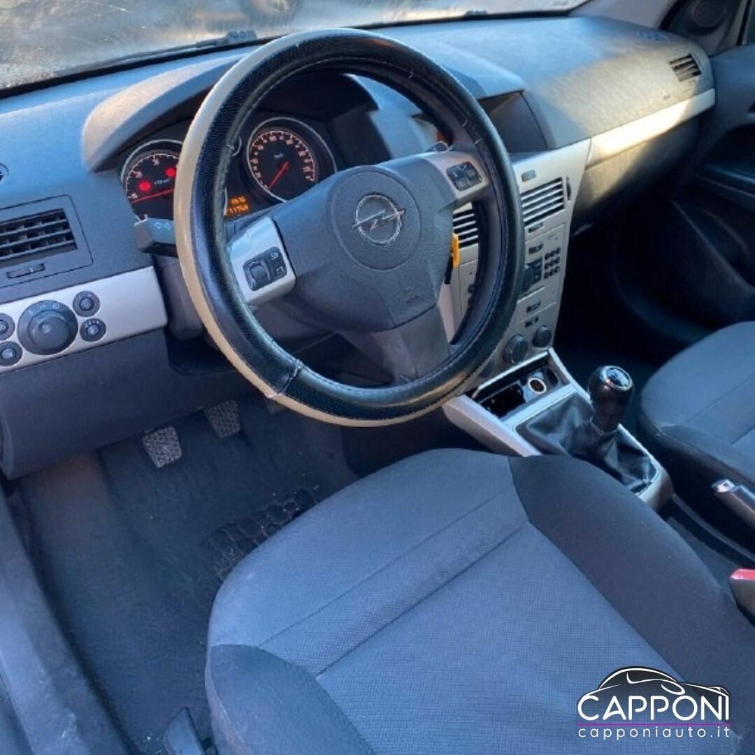 Opel Astra 1.7 CDTI 110CV
