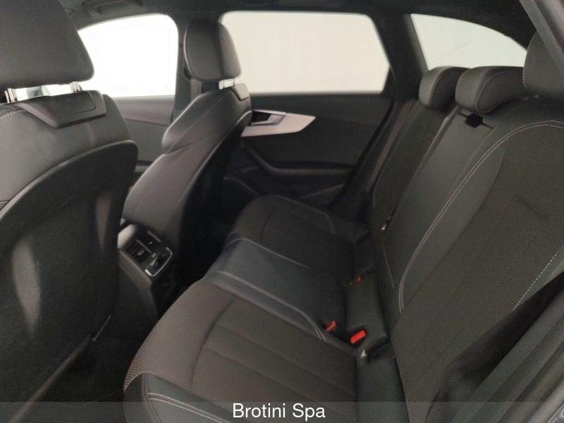 Audi A4 Avant 40 TDI S tronic S line edition