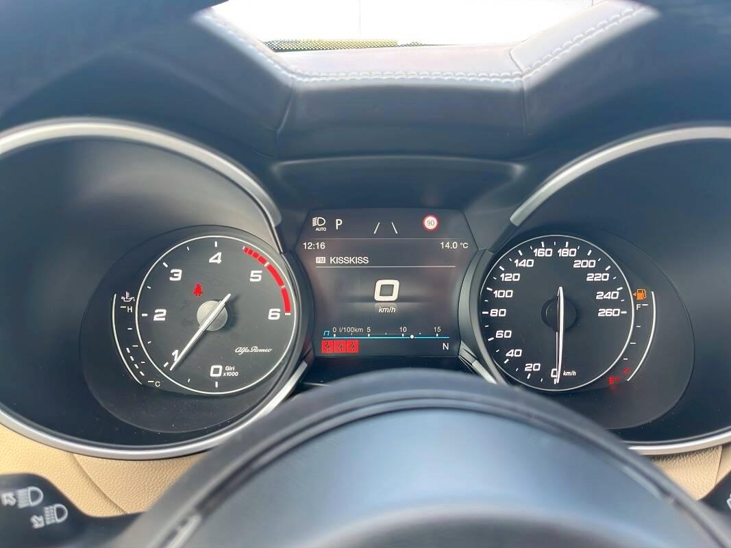 Alfa Romeo Stelvio 2.2 t Ti Q4 210cv auto