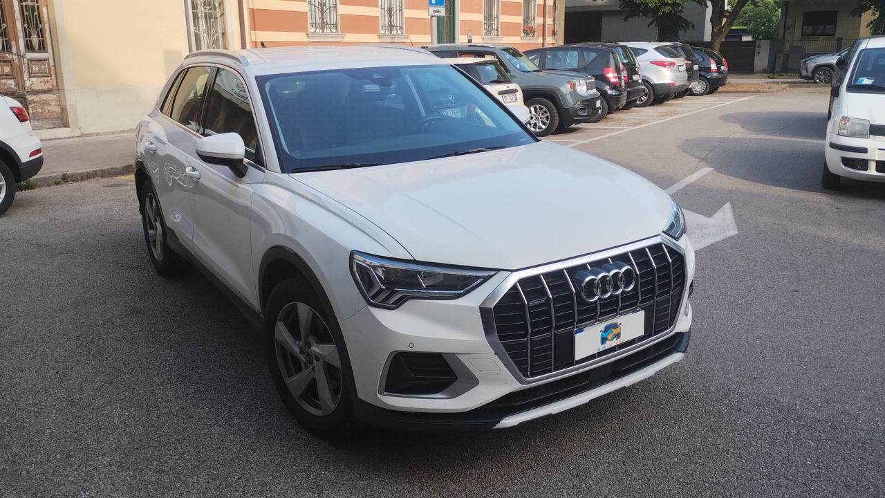 Audi Q3 35 TDI quattro S tronic