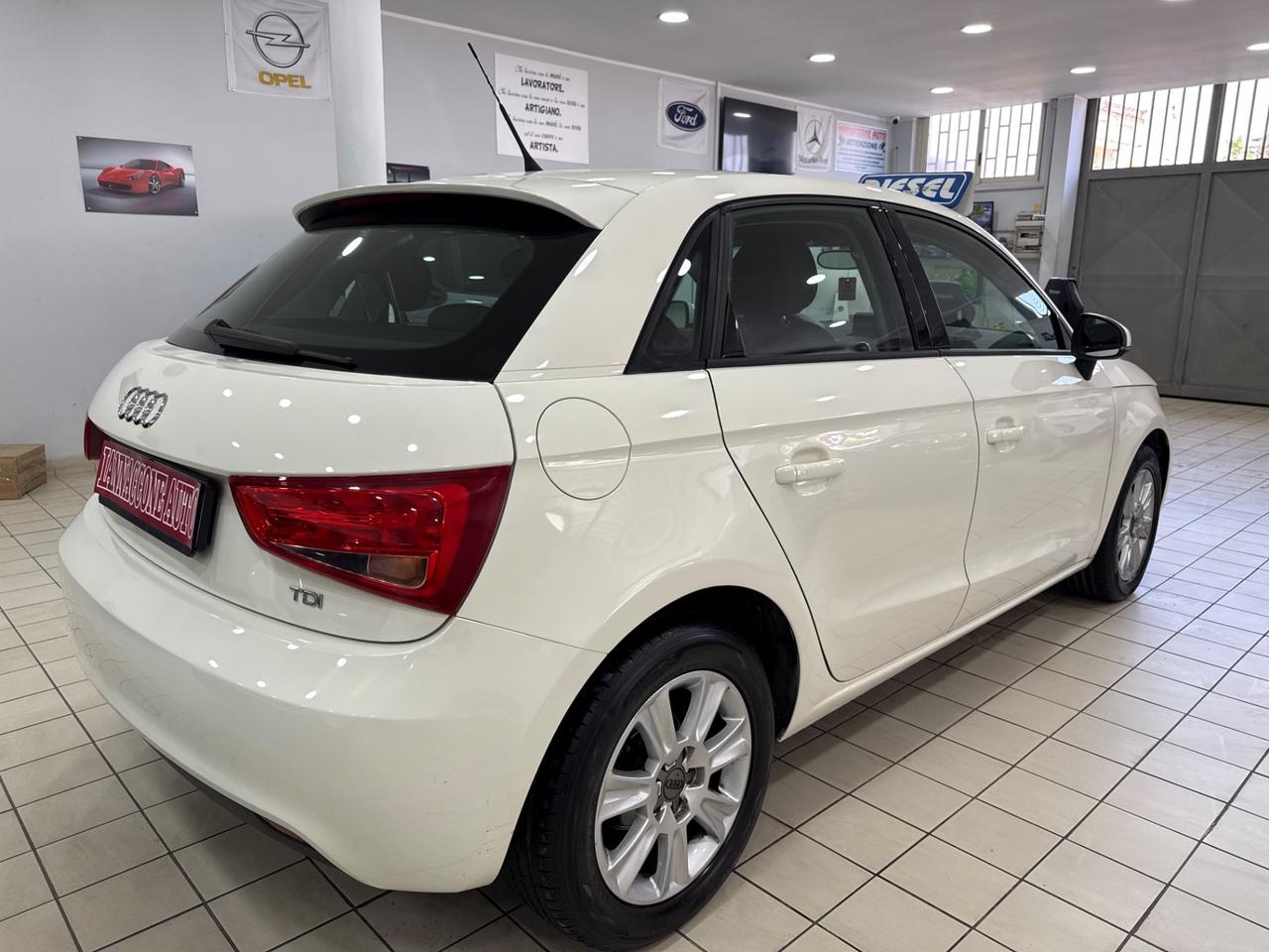 Audi A1 1.6 tdi 5P 2014 nuova full optional