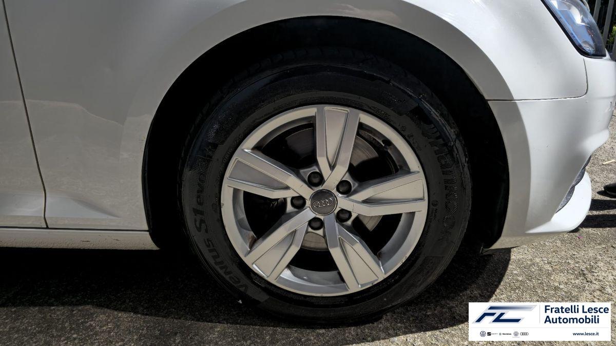 AUDI - A4 Avant Avant 35 2.0 tdi 150cv s-tronic (sede Piano Lago)