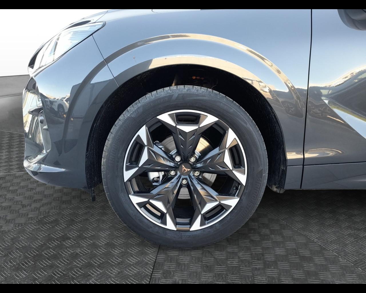 CUPRA CUPRA Terramar Business 1.5 Hybrid 110 kW (150 CV) mHEV DSG 7 marce 2WD