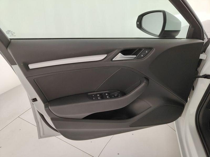 Audi A3 1.6 TDI 116 CV Business