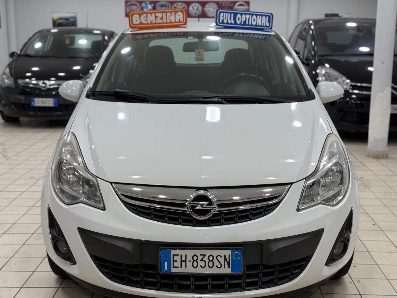 Opel Corsa 1.2 cosmo restyling nuova