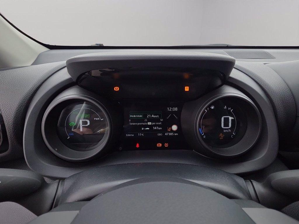 TOYOTA Yaris cross 1.5h active fwd 116cv e-cvt del 2024