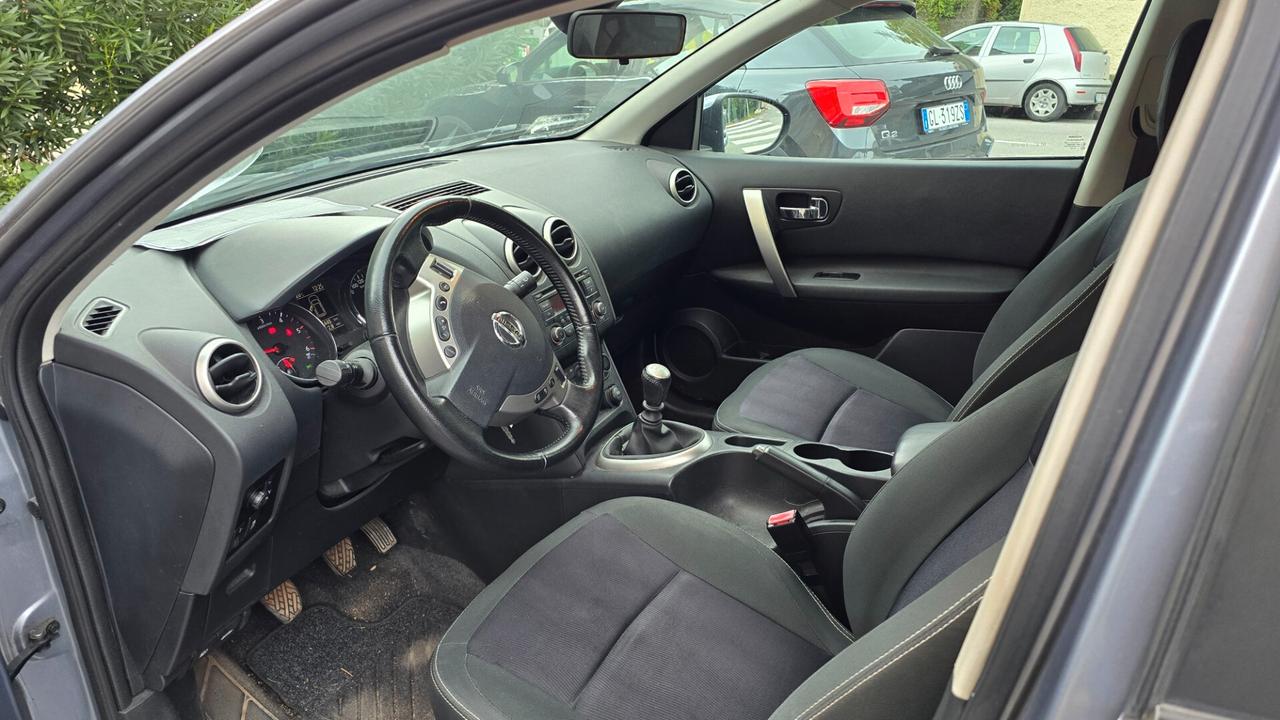 Nissan Qashqai 1.5 dCi DPF Tekna
