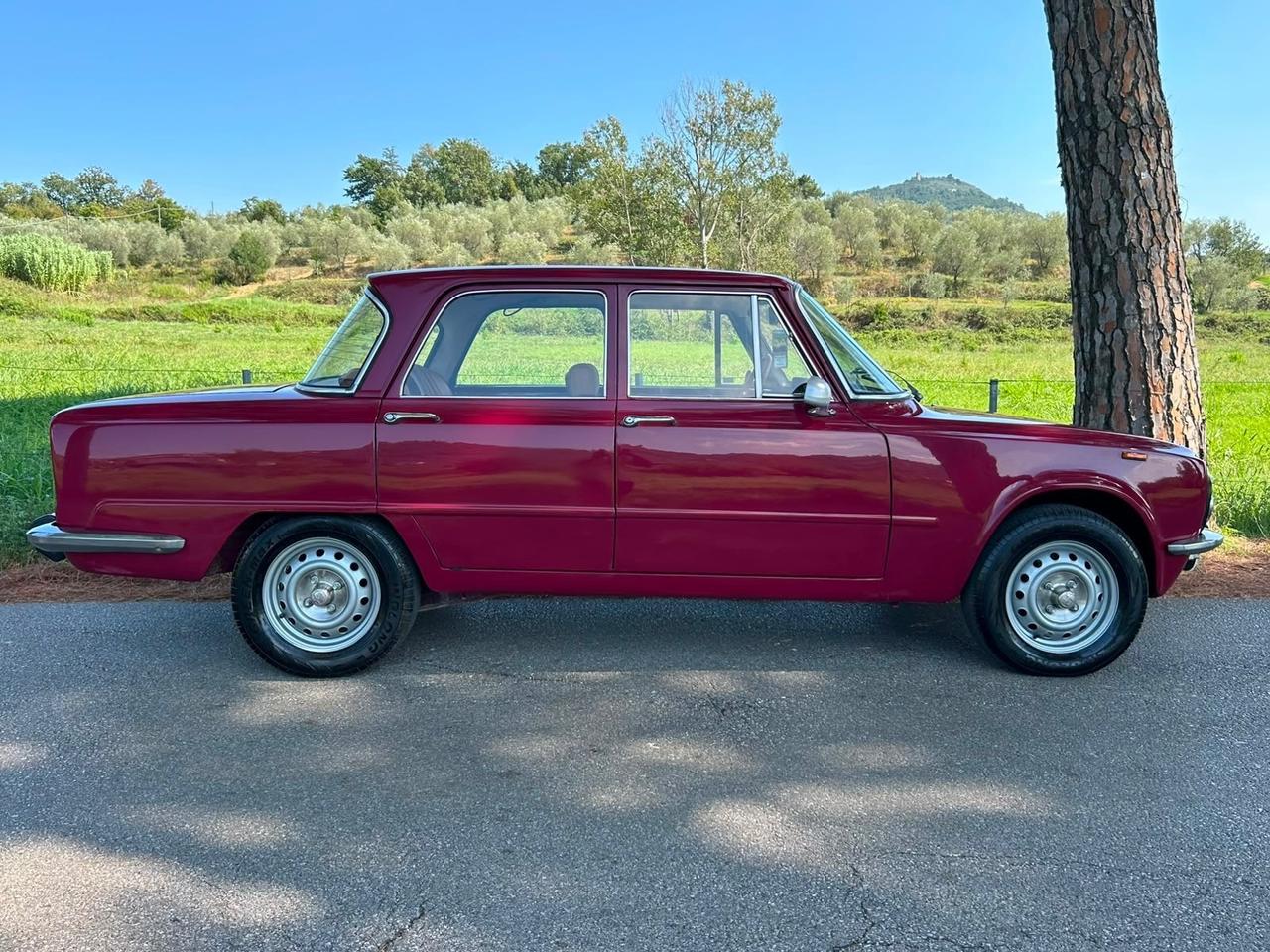 Alfa Romeo Giulia Nuova Super 1300 - 1974