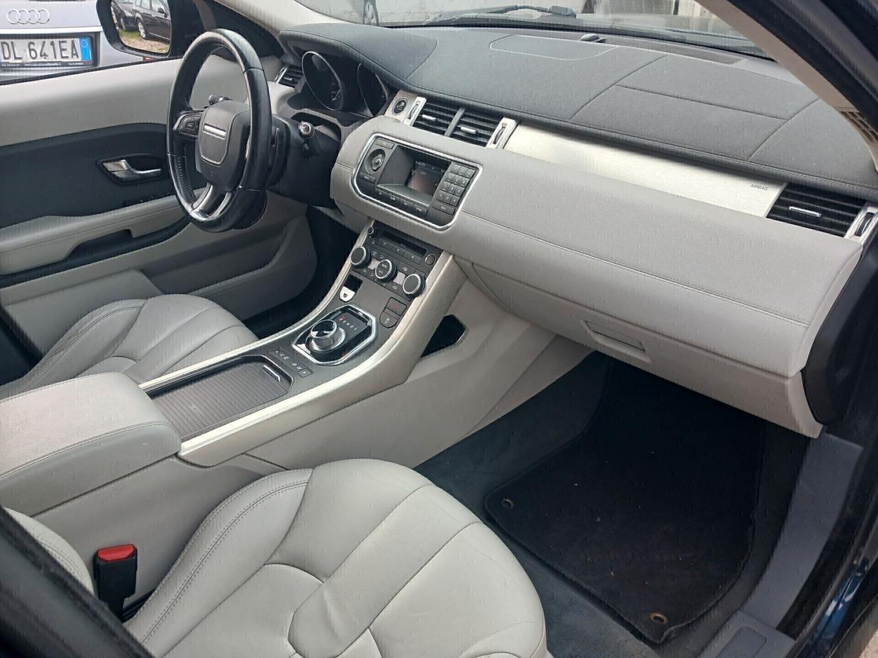 Land Rover Range Evoque 2.2 TD4 5p. Dynamic