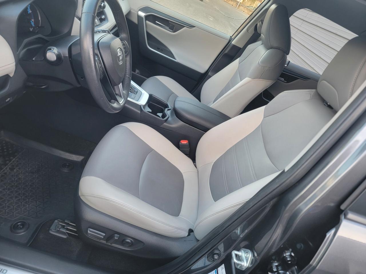 Toyota RAV 4 RAV4 2.5 HV (222CV) E-CVT AWD-i Lounge GARANZIA