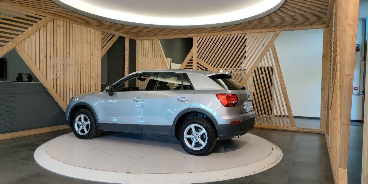 Audi Q2 30 1.6 tdi Business s-tronic my19