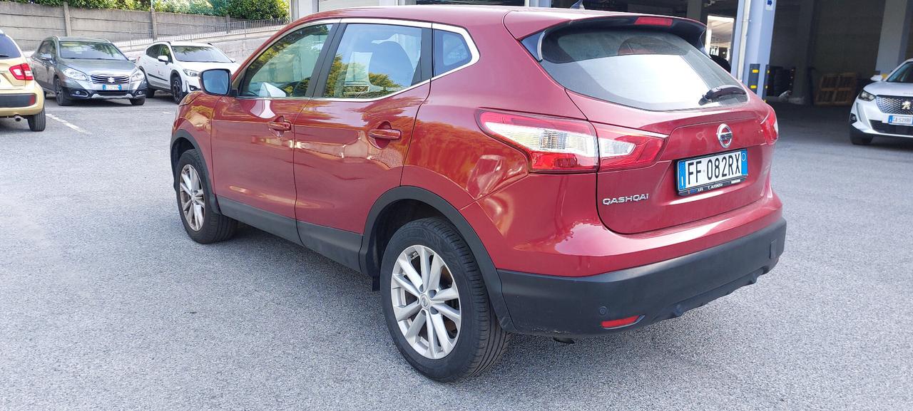 Nissan Qashqai 1.2 DIG-T N-Connecta