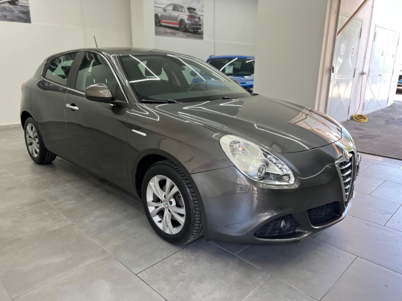 Alfa Romeo Giulietta 1.6 JTD 105 CV Distinctive 201