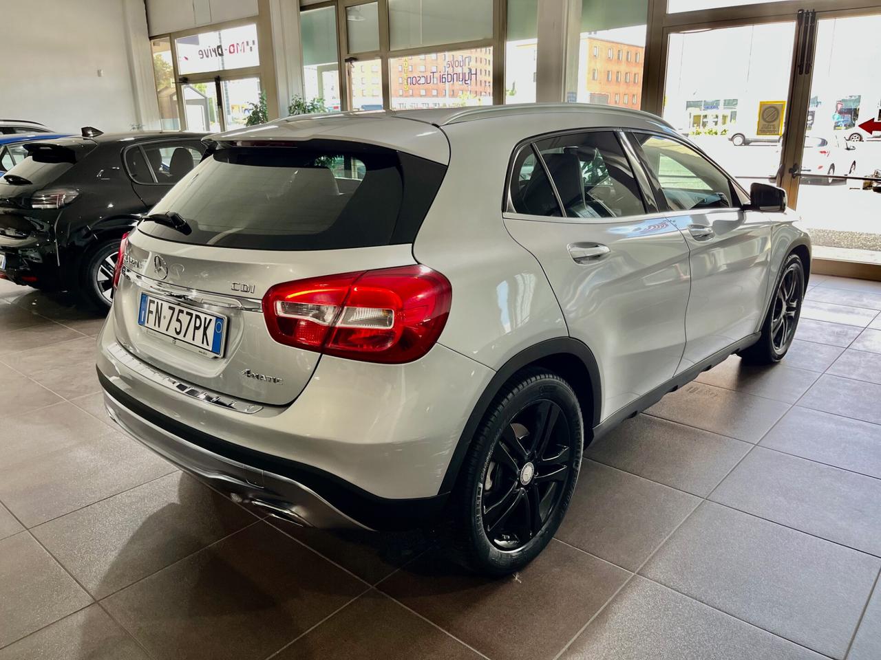 Mercedes-benz GLA 220 CDI Automatic 4Matic Executive