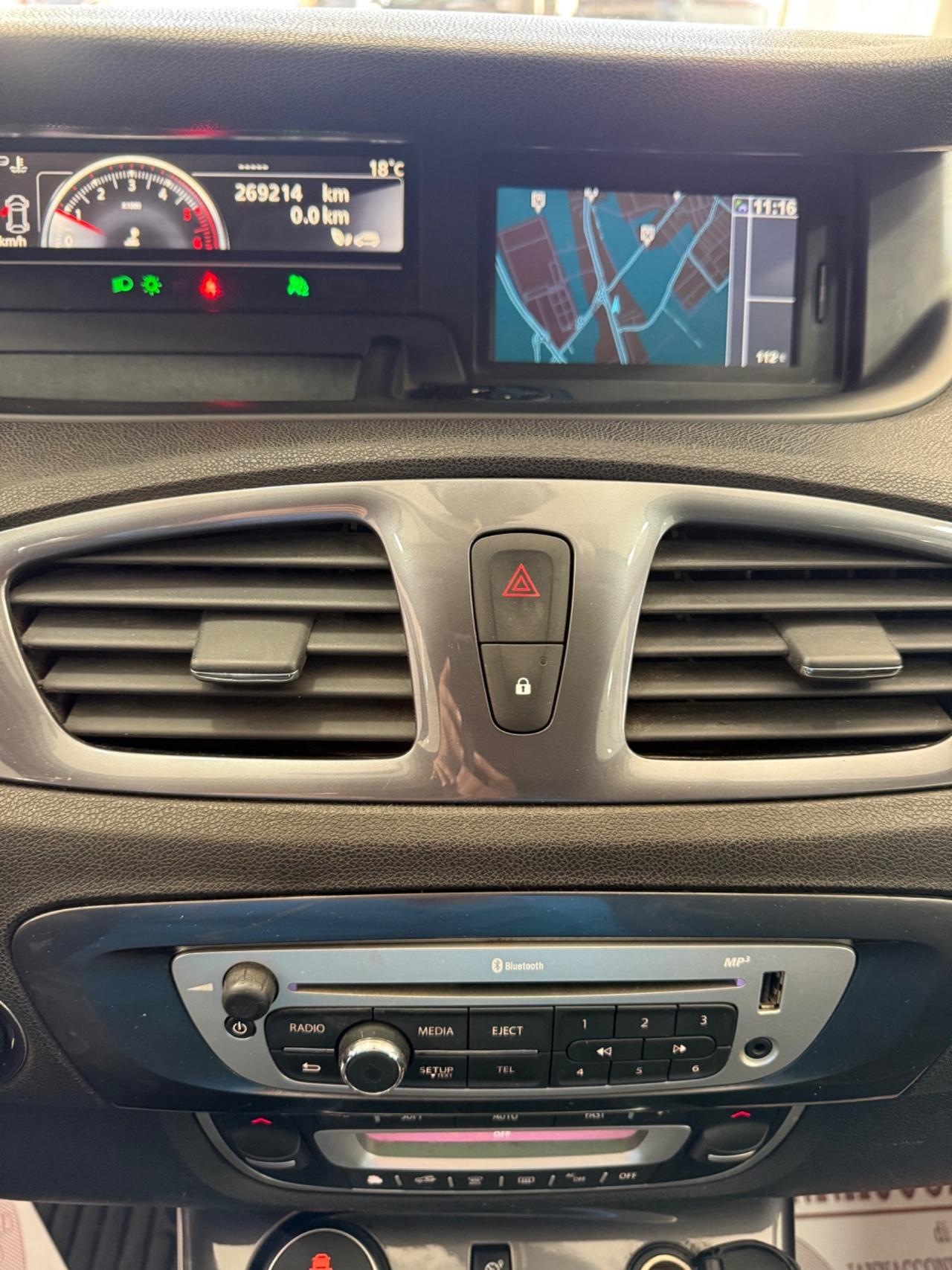 Renault Scenic xmod cross 1.5 dci