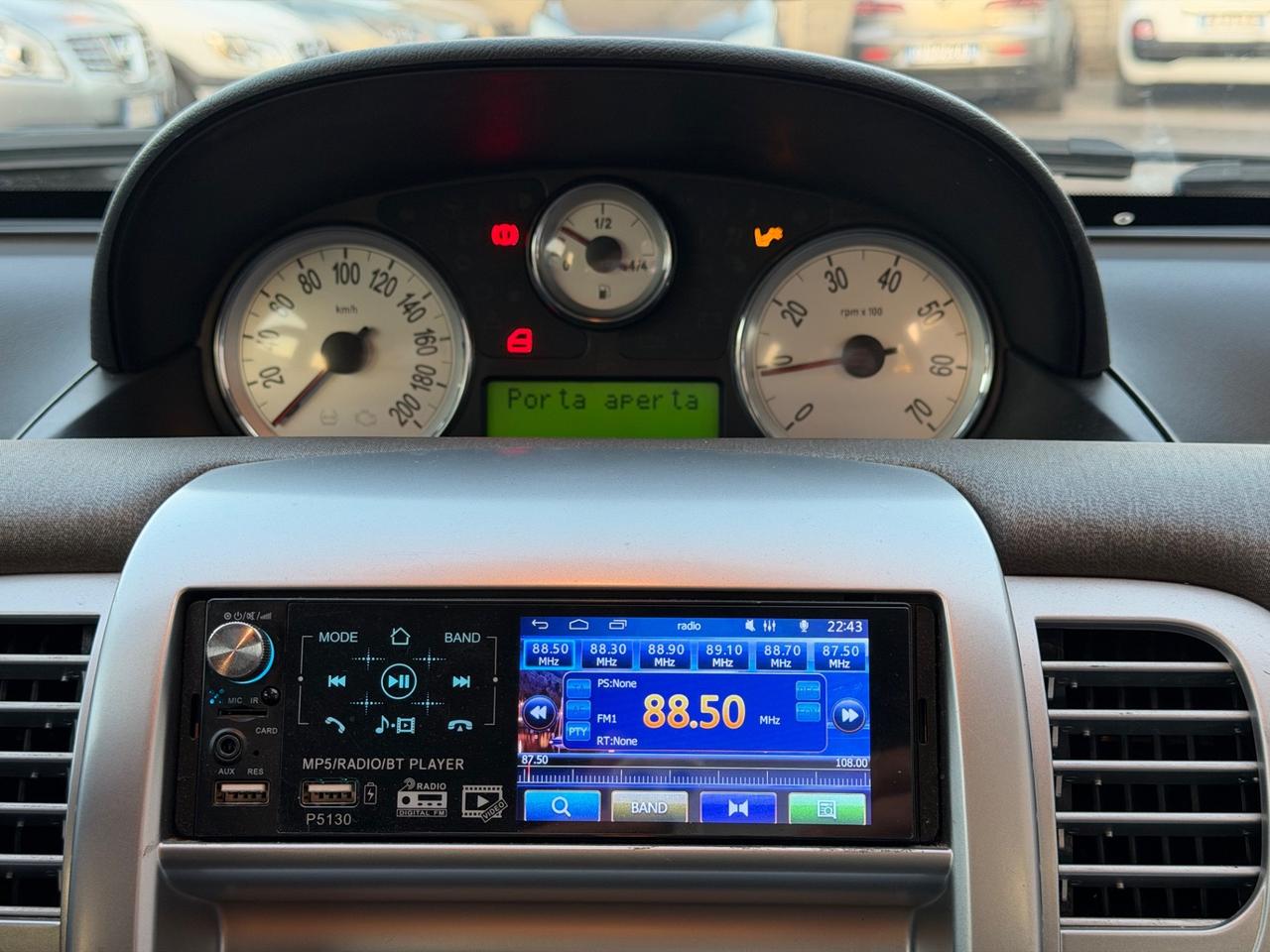 Lancia Ypsilon 1.2 Versus