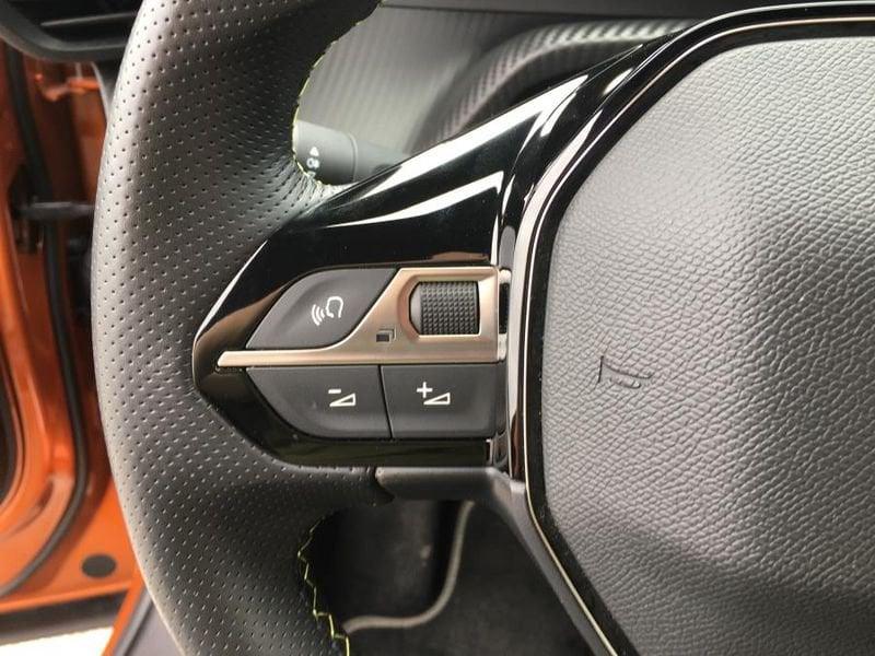 Peugeot 2008 PureTech 130 GT SUPERACCESSORIATA!!