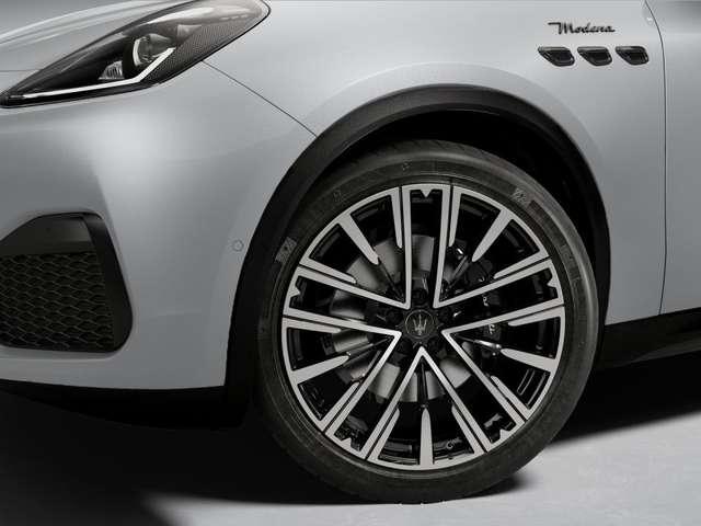 Maserati Grecale Modena MY25 -330 CV