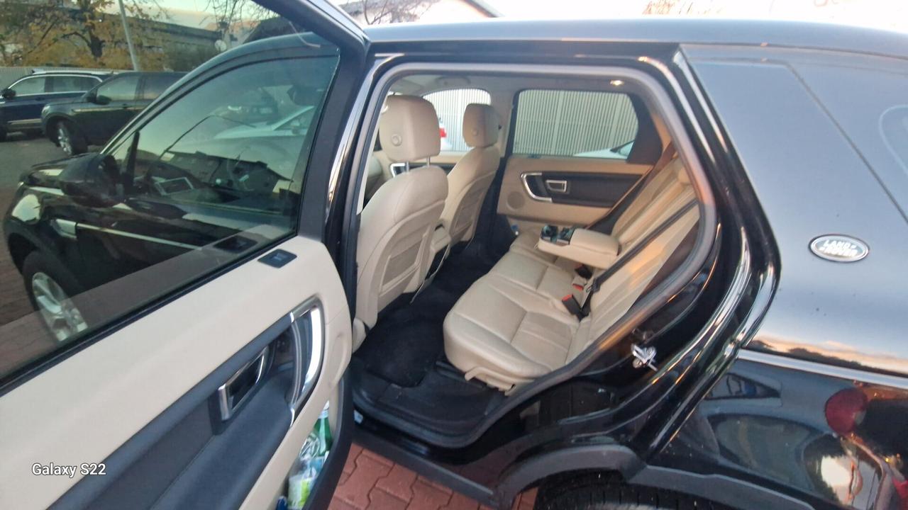 Land Rover Discovery Sport 2.0 TD4 180 full