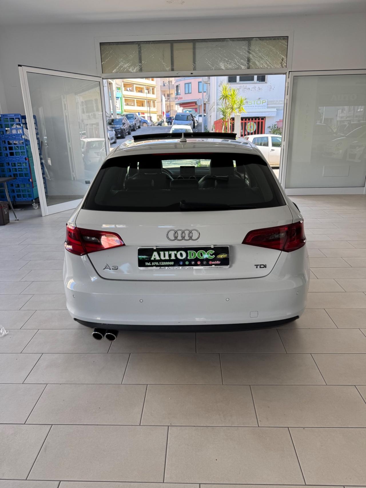 Audi A3 2.0 TDI 150 CV S line