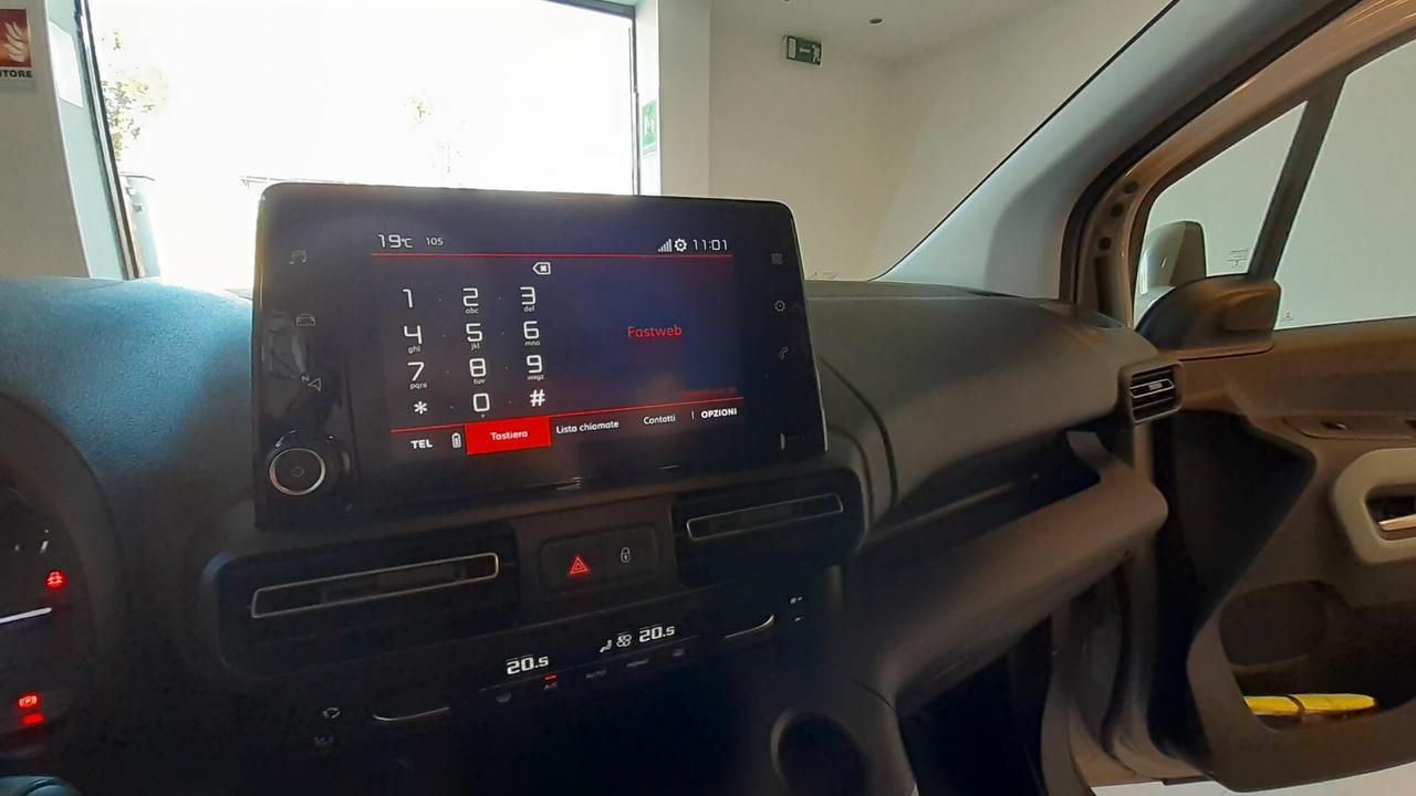 Berlingo benzina trasporto disabili pedana €6