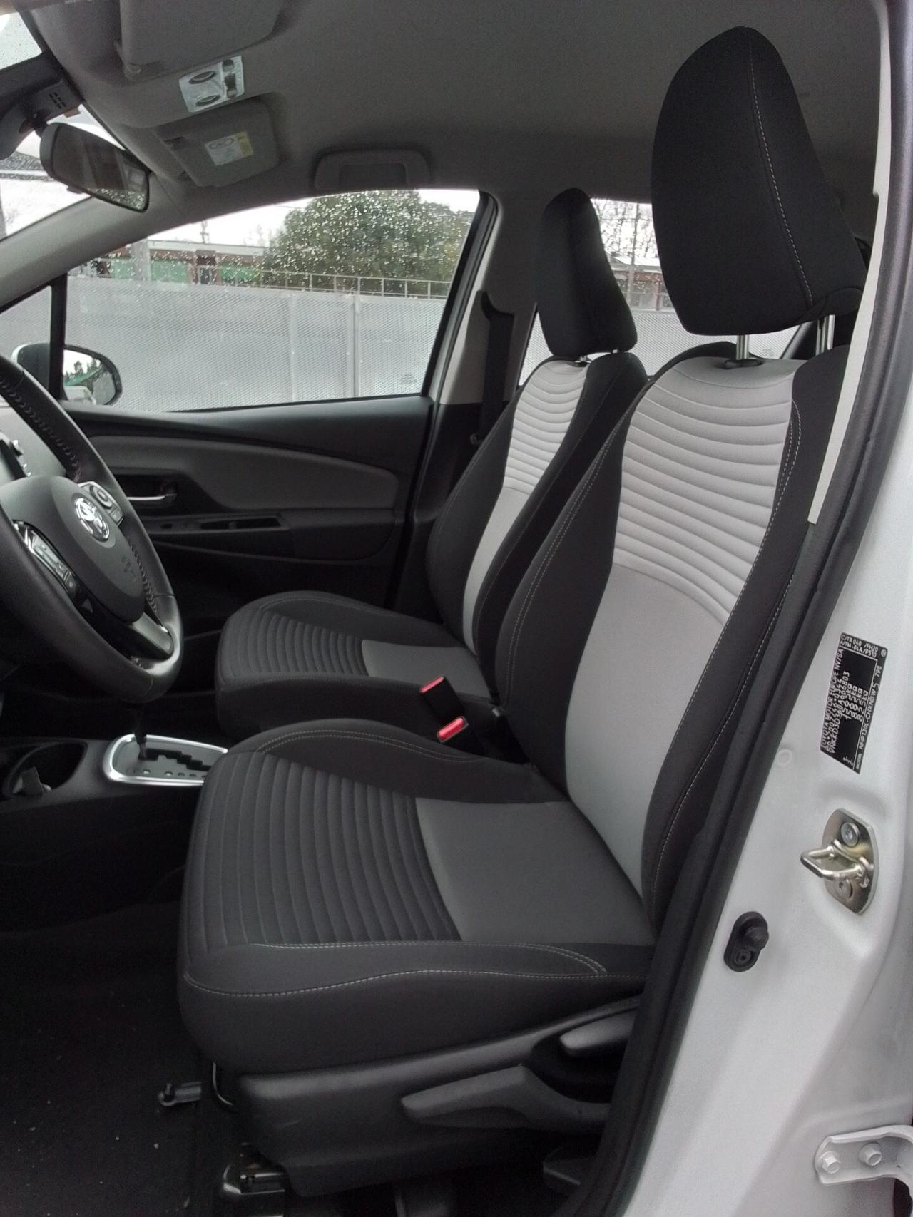 Toyota Yaris 1.5 Hybrid 5 porte Business