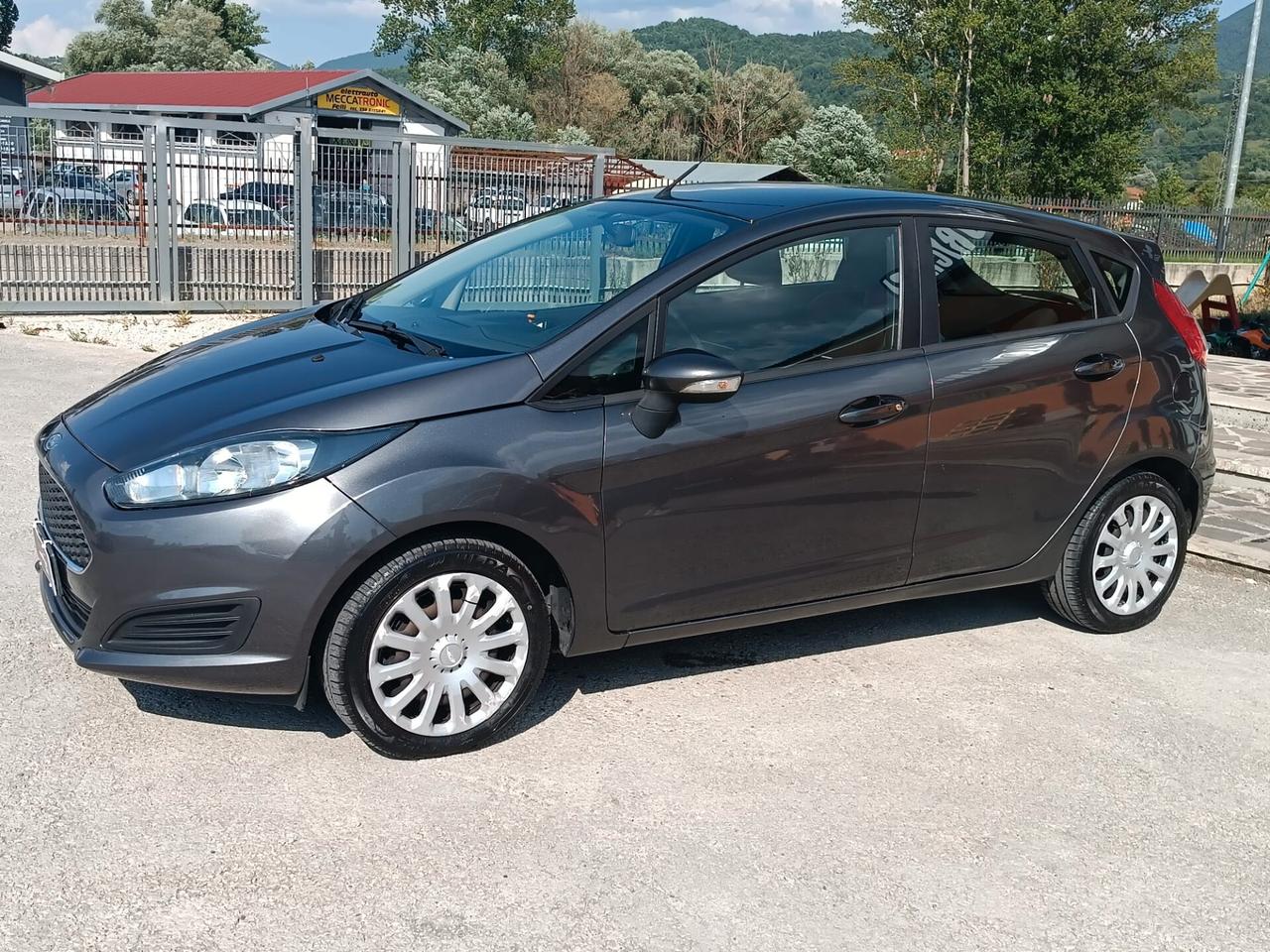 Ford Fiesta 1,4 TDCI 5porte 68Cv / 50KW