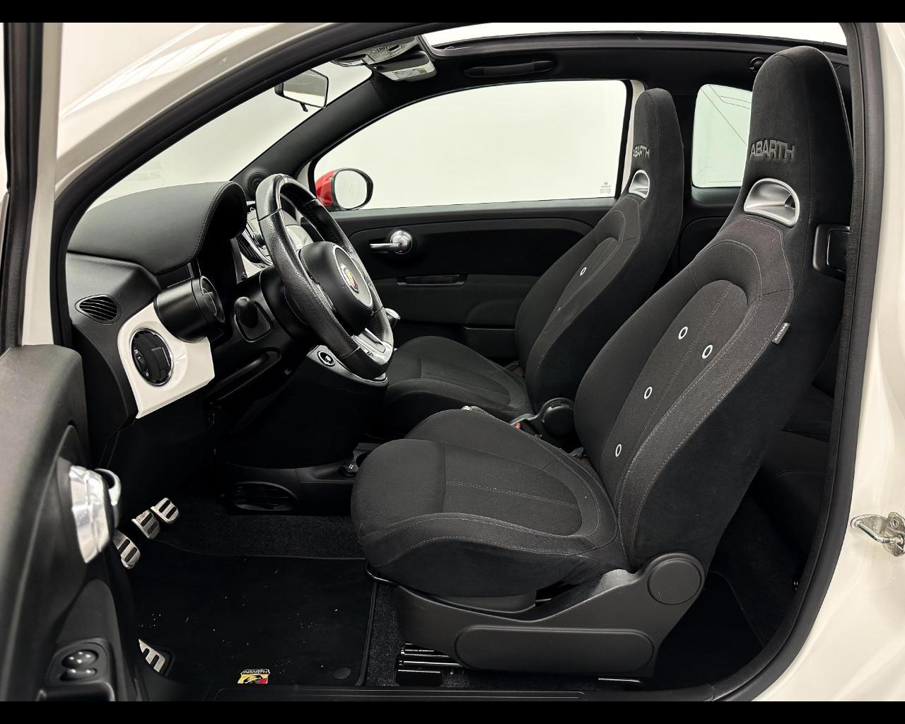 ABARTH 595 C 1.4 Turbo T-Jet 145 CV
